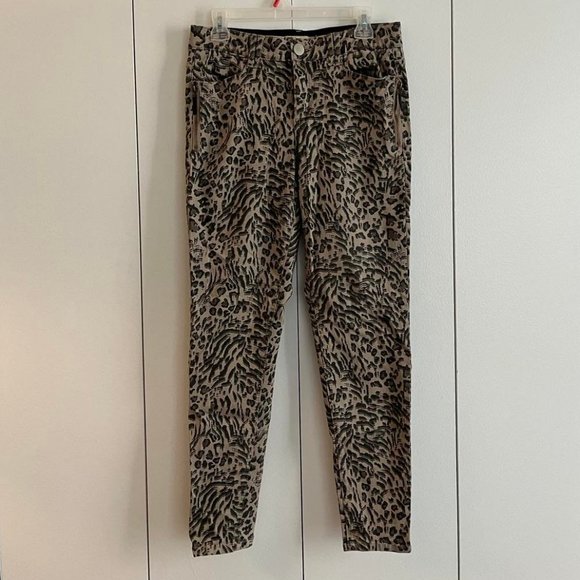 Democracy Leopard Jeans - Picture 1 of 5
